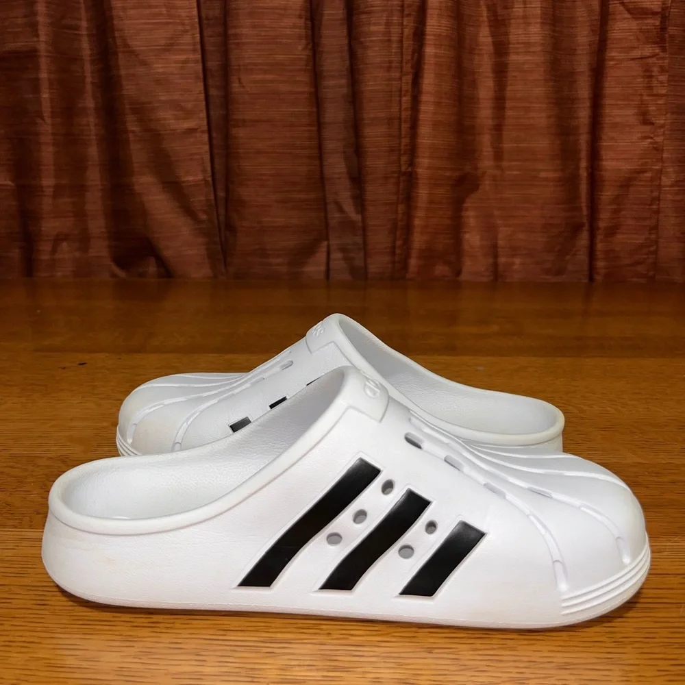 ADIDAS ADILETTE CLOG SLIDES White/Black 3 Stripes Shoes Men Sz 7 Women sz 9